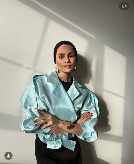 Structured Cropped Metallic Trench